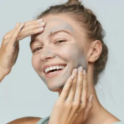 Age Smart Daily Superfoliant