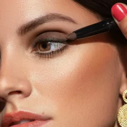 High Performance Eyeshadow Stylo
