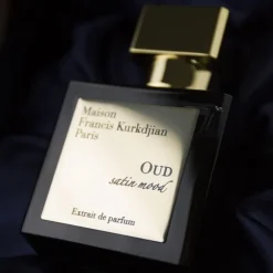 Oud Satin Mood Extrait de Parfum