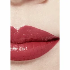 ROUGE ALLURE LAQUE