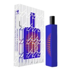 This is not a blue bottle 1.6 E.d.P. Nat. Spray